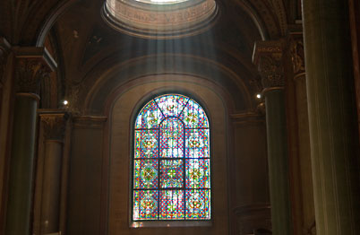 Rays of light inside St. Germain's Cathedral (David's France Gallery)