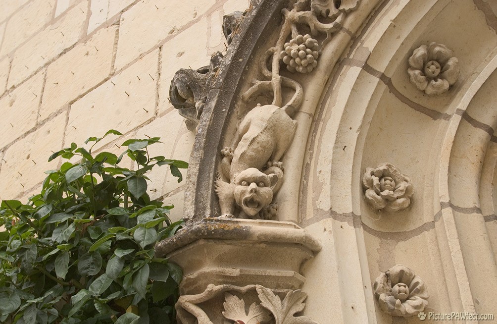 'Please, come in!' (David's France Gallery)